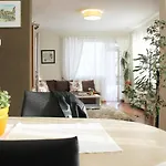 Sunny Day Πομόριε