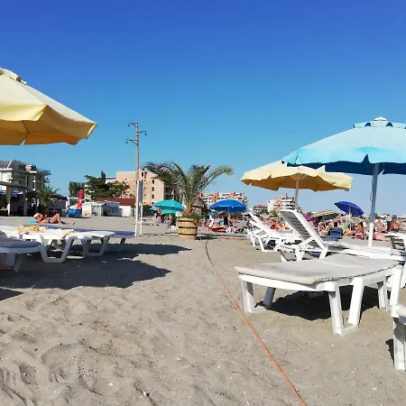 Sunny Day Apartment Pomorie