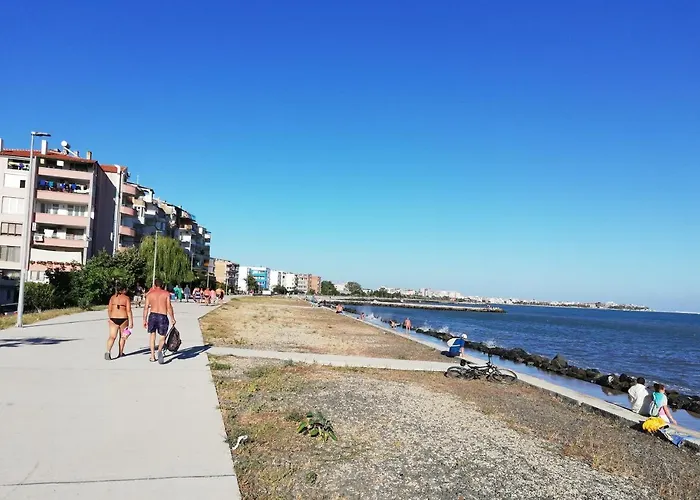 Apartment Sunny Day Pomorie